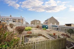 Front garden- click for photo gallery